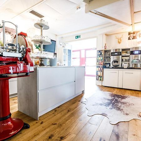 Arthotel Restaurant Pfeffermuehle Ingolstadt Bagian luar foto