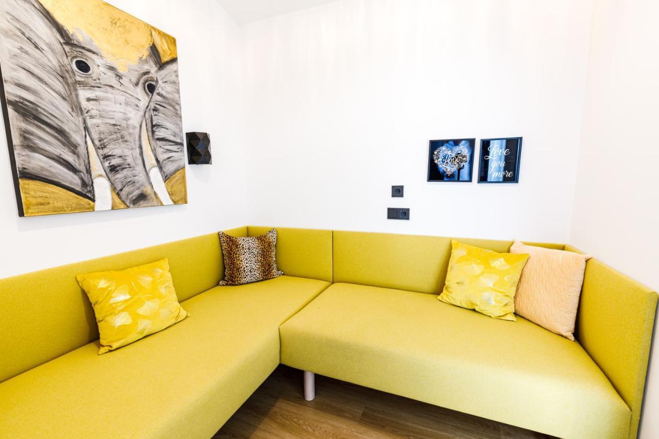 Arthotel Restaurant Pfeffermuehle Ingolstadt Bagian luar foto