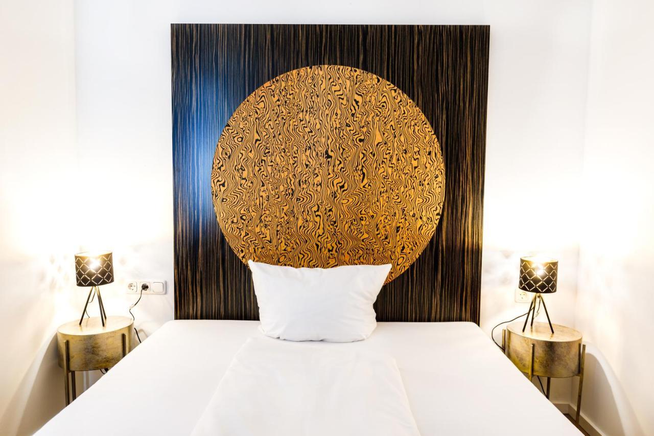 Arthotel Restaurant Pfeffermuehle Ingolstadt Bagian luar foto